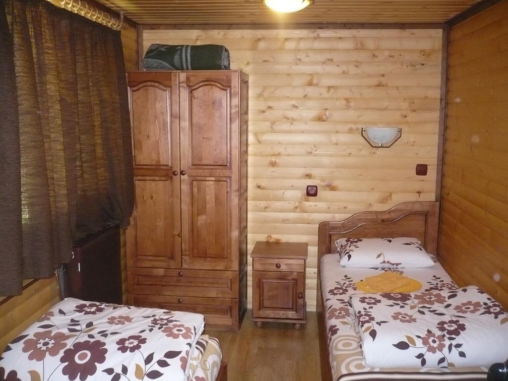 Guest House Chobaka Trigrad Kamer foto