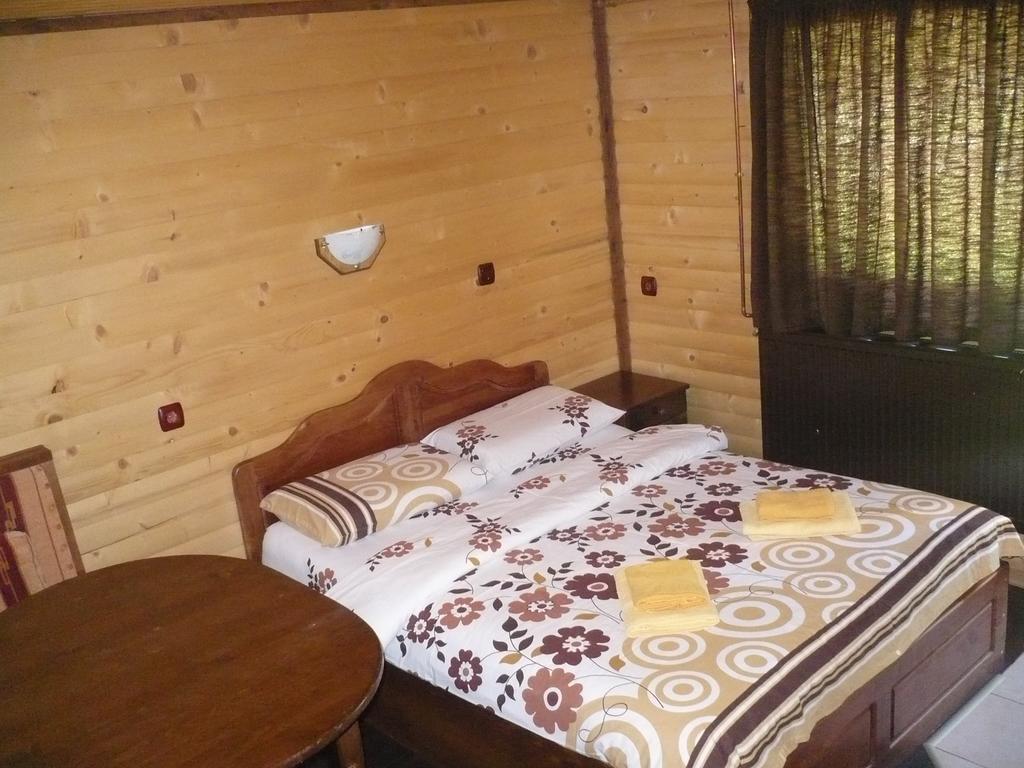 Guest House Chobaka Trigrad Kamer foto
